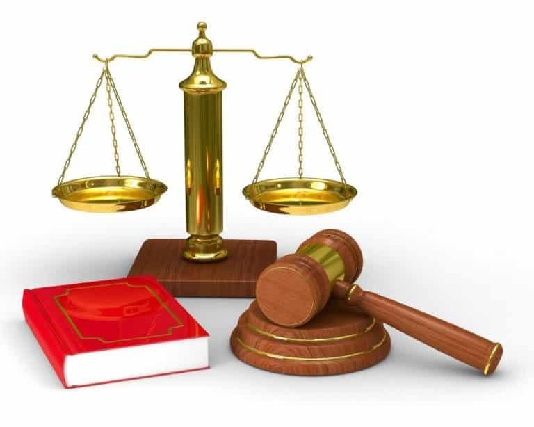 وکیل پایه یک دادگستری و مشاور حقوقی در اصفهان