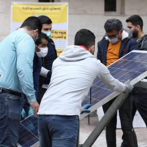 دوره آموزش طراحی و نصب پنل‌های خورشیدی در مشهد | آموزش عملی انرژی تجدیدپذیر