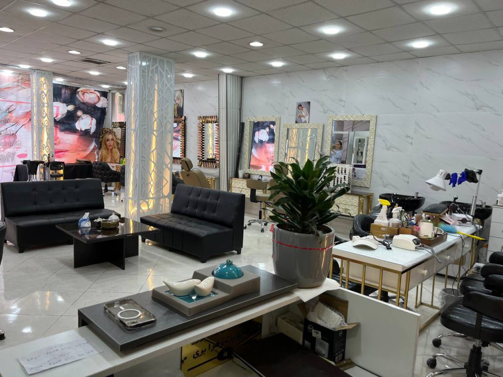 سالن زیبایی ویکتوریا در امامزاده حسن