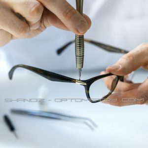 تعمیر فریم عینک طبی در سعادت آباد