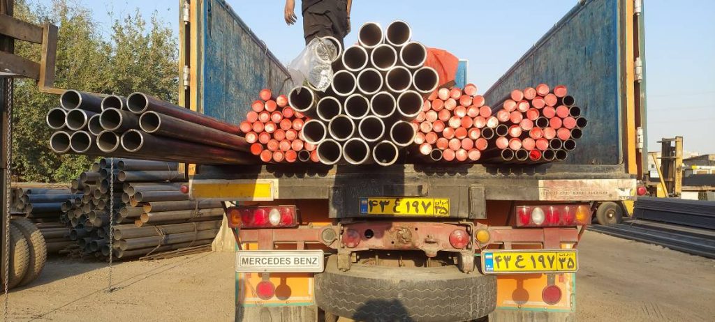 فروش لوله آب ، فروش لوله گاز ، فروش لوله سیاه ، فروش لوله درزدار، فروش لوله بدون درز، فروش لوله فولادی