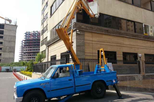 خدمات جرثقیل نیسان بالابر سبد دار با ارتفاع 12متر در شیراز