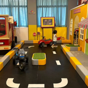 تجهیز خانه بازی با تجهیزات استاندارد و ایمن