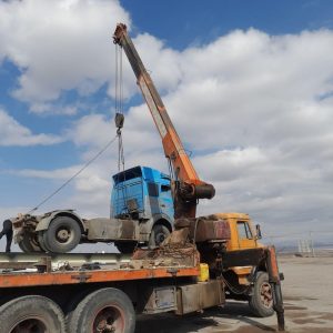 چرخگیر جرثقیل در بم