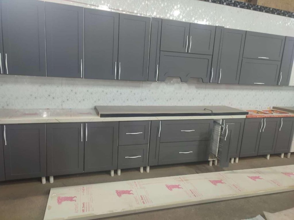 کابینت نئوکلاسیک در همه رنگ